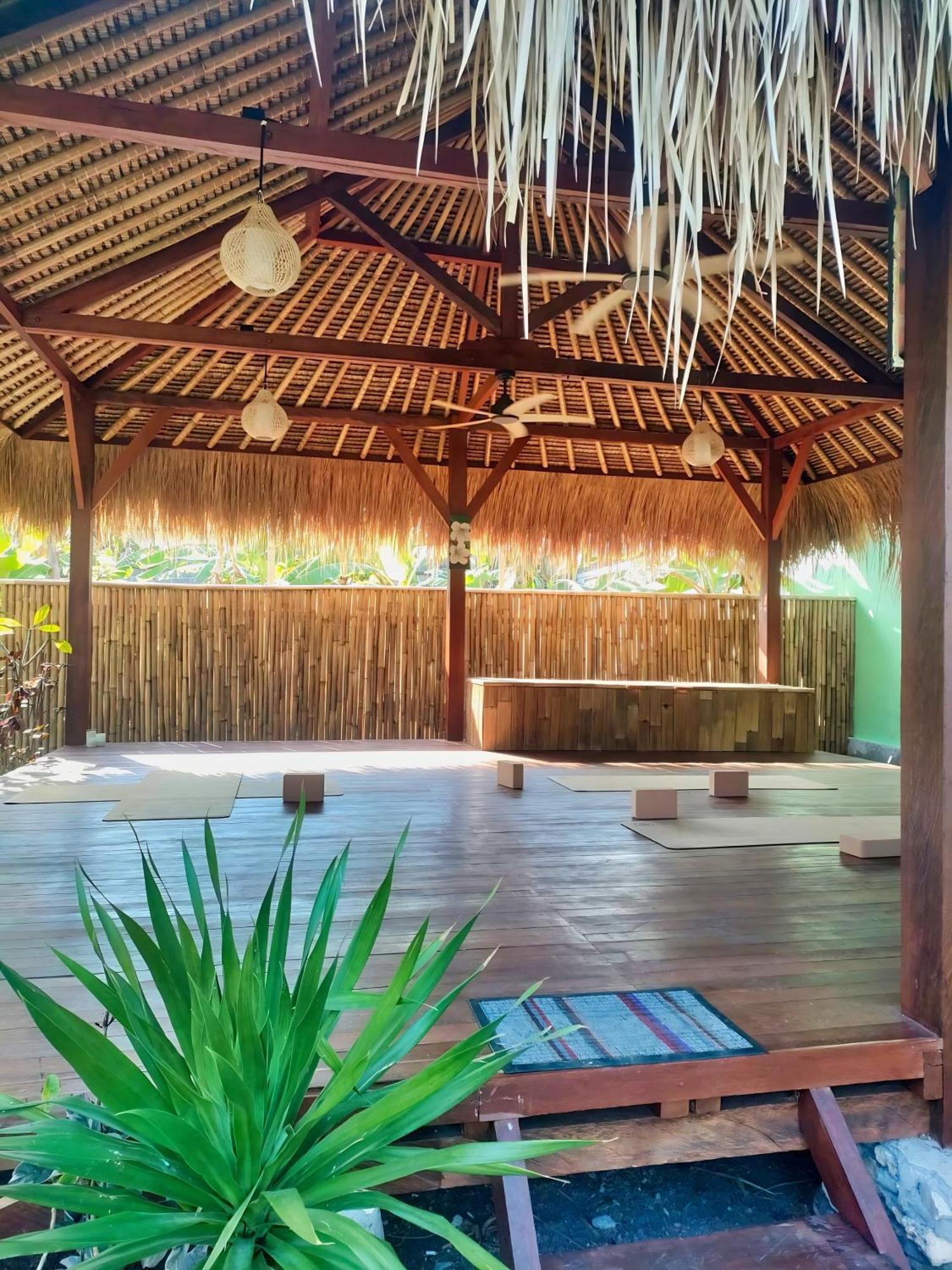 Island Garden Huts Lembongan B&B 외부 사진
